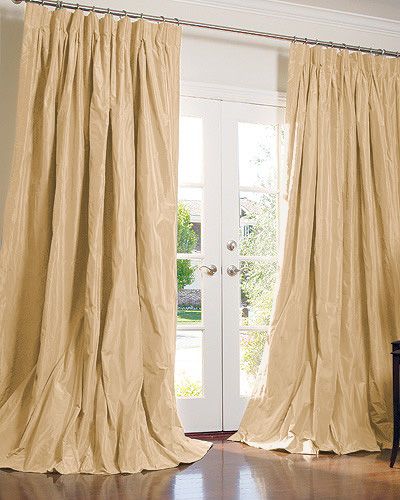 THE | OUTLET - Solid Taffeta in Gardenia